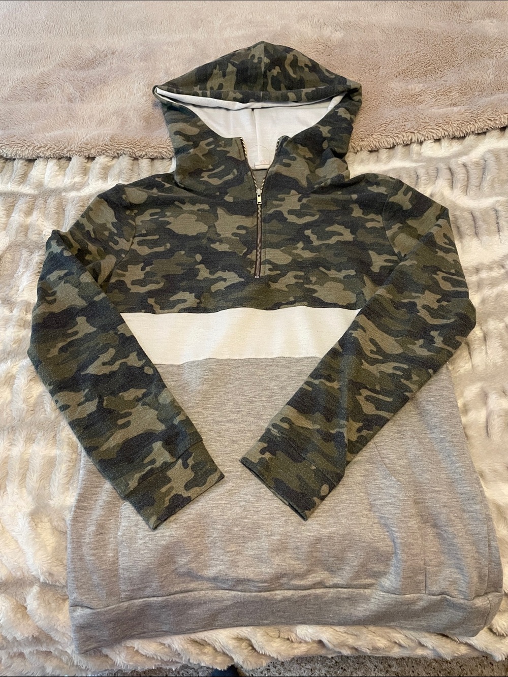 Hooded Camo Long Sleeve Top